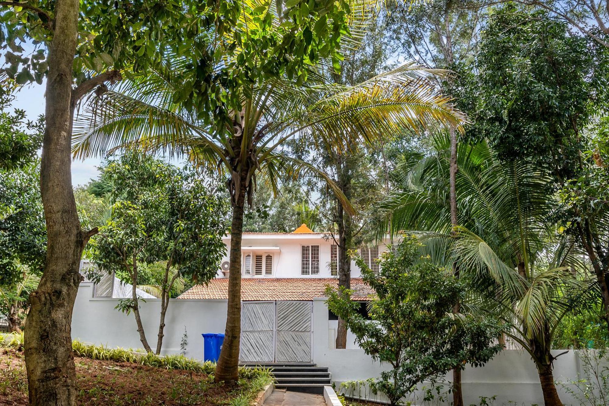 Holiday Valley Hotels And Resorts Denkanikottai Luaran gambar